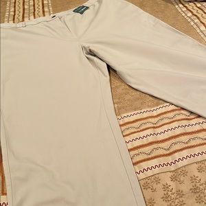 NWT L.L. Bean pants, tan, classic fit, wrinkle-resistant, 100% cotton, 22W